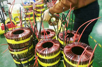 圣元電器產品生產現(xiàn)場