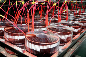 圣元環(huán)形變壓器、保證產(chǎn)品全銅足功率