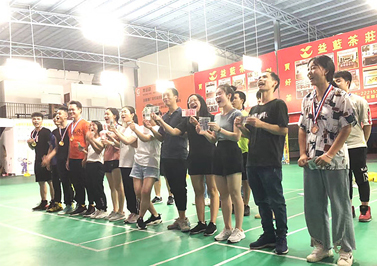 圣元電器2020夏季運(yùn)動會頒獎儀式