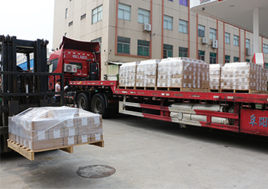 環(huán)形變壓器裝車發(fā)貨現場